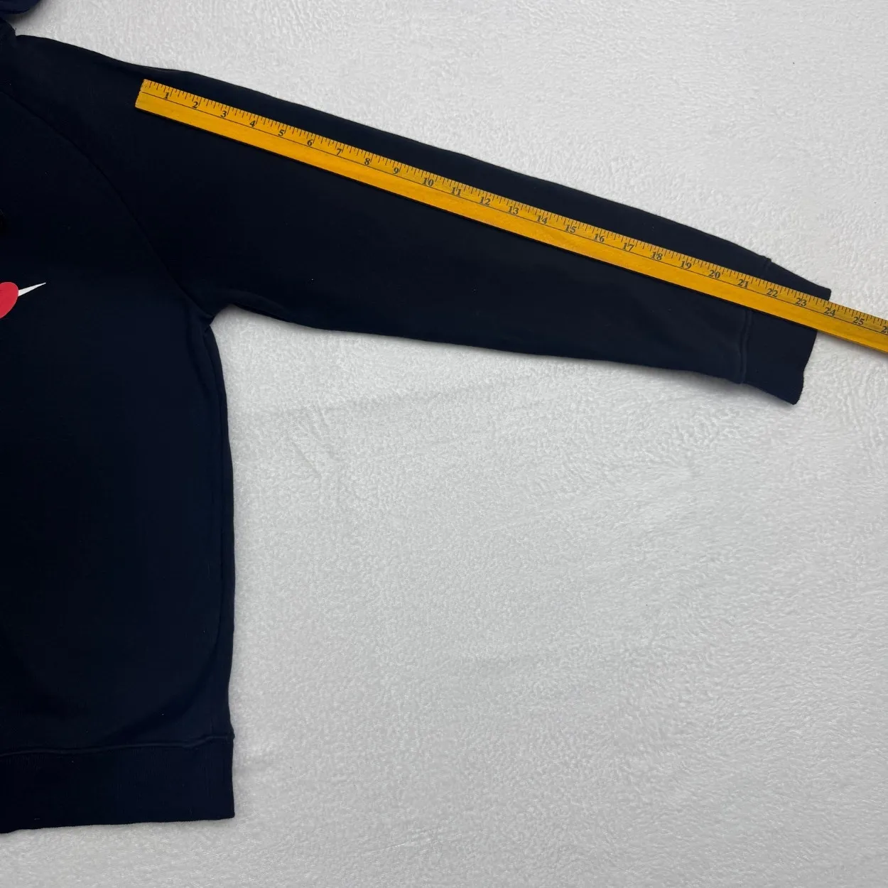 Nike Heart Swoosh Pullover Hoodie – Navy