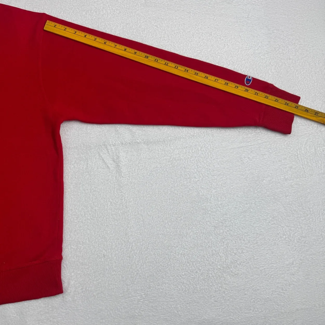 Champion Reverse Weave Crewneck Sweatshirt – Red