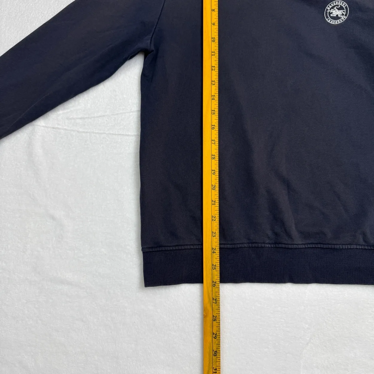 Burberry Crest Logo Crewneck Sweatshirt – Navy