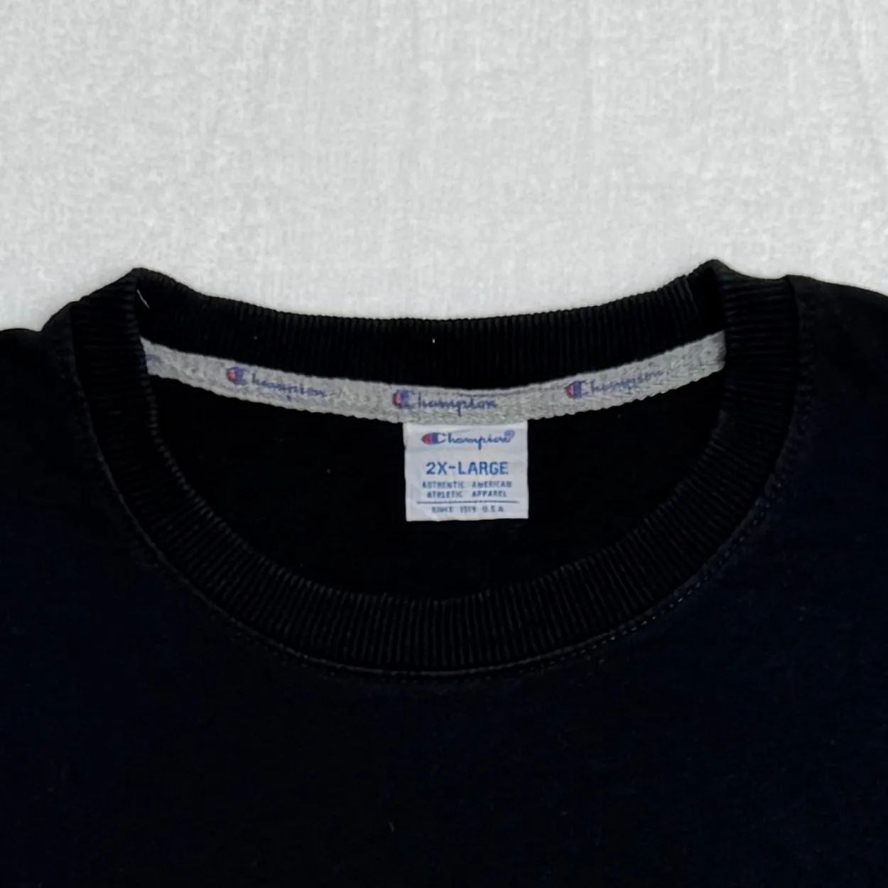 Champion Script Logo Crewneck Sweatshirt – Black
