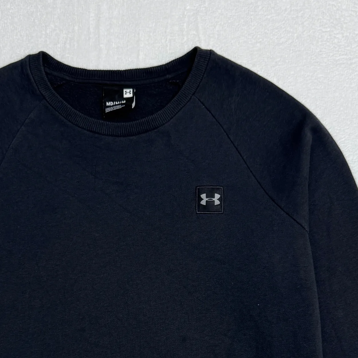 Under Armour Essential Crewneck Sweatshirt – Black