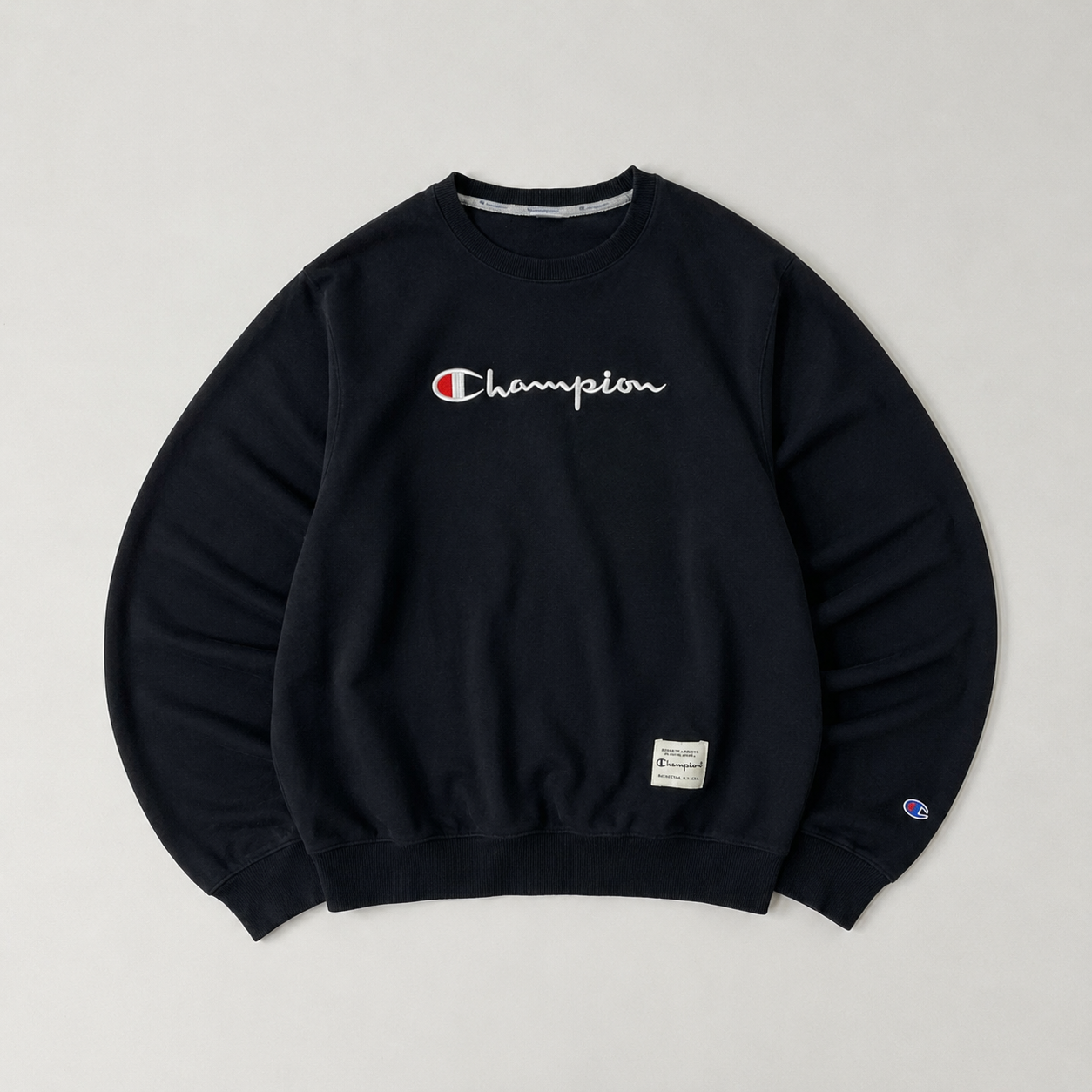 Champion Script Logo Crewneck Sweatshirt – Black